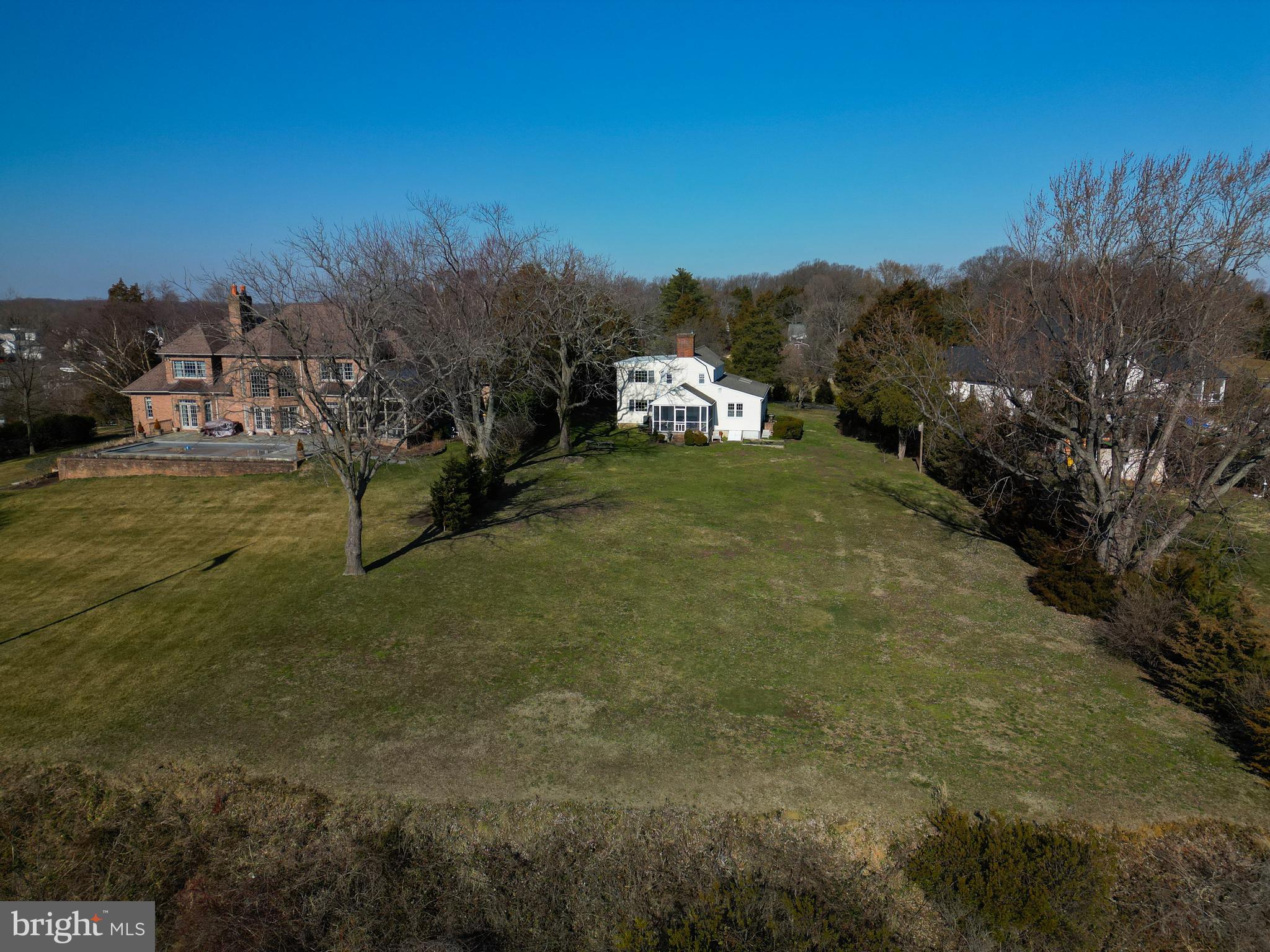 LARRIMORE'S POINT - Residential