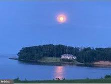 LARRIMORE'S POINT - Residential