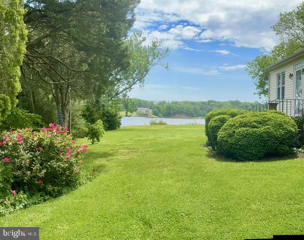 LARRIMORE'S POINT - Residential