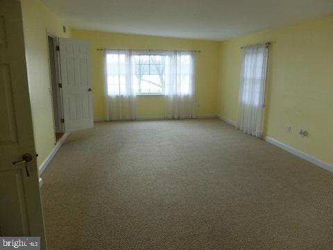 LARRIMORE'S POINT - Residential