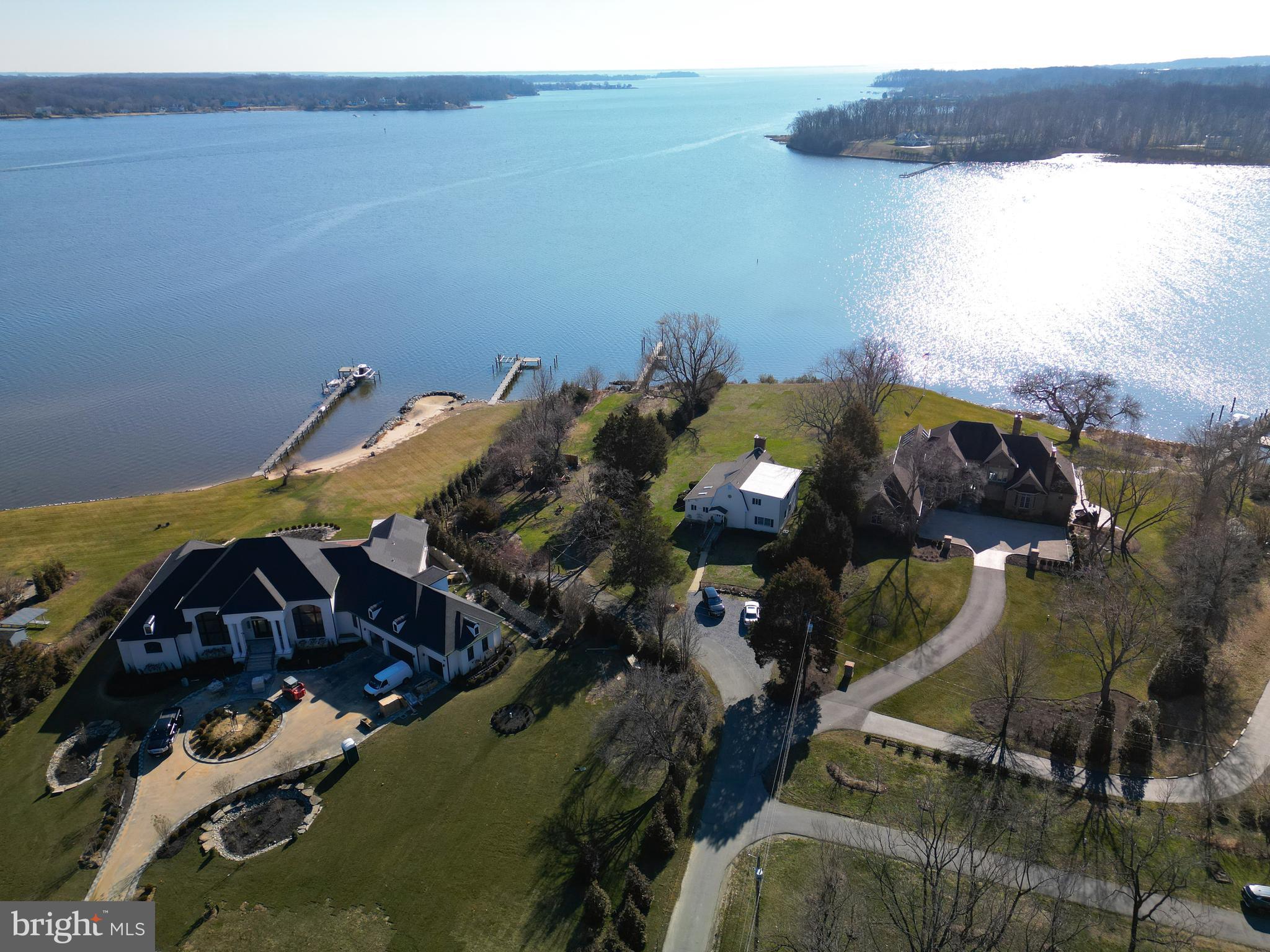 LARRIMORE'S POINT - Residential