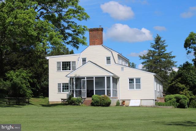 LARRIMORE'S POINT - Residential