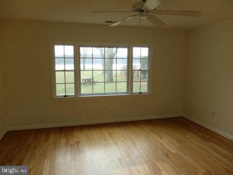 LARRIMORE'S POINT - Residential