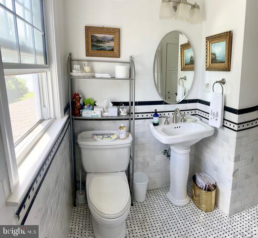 LARRIMORE'S POINT - Residential