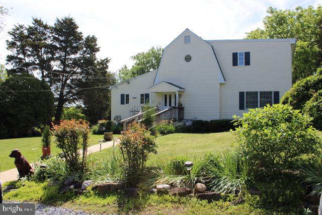 LARRIMORE'S POINT - Residential