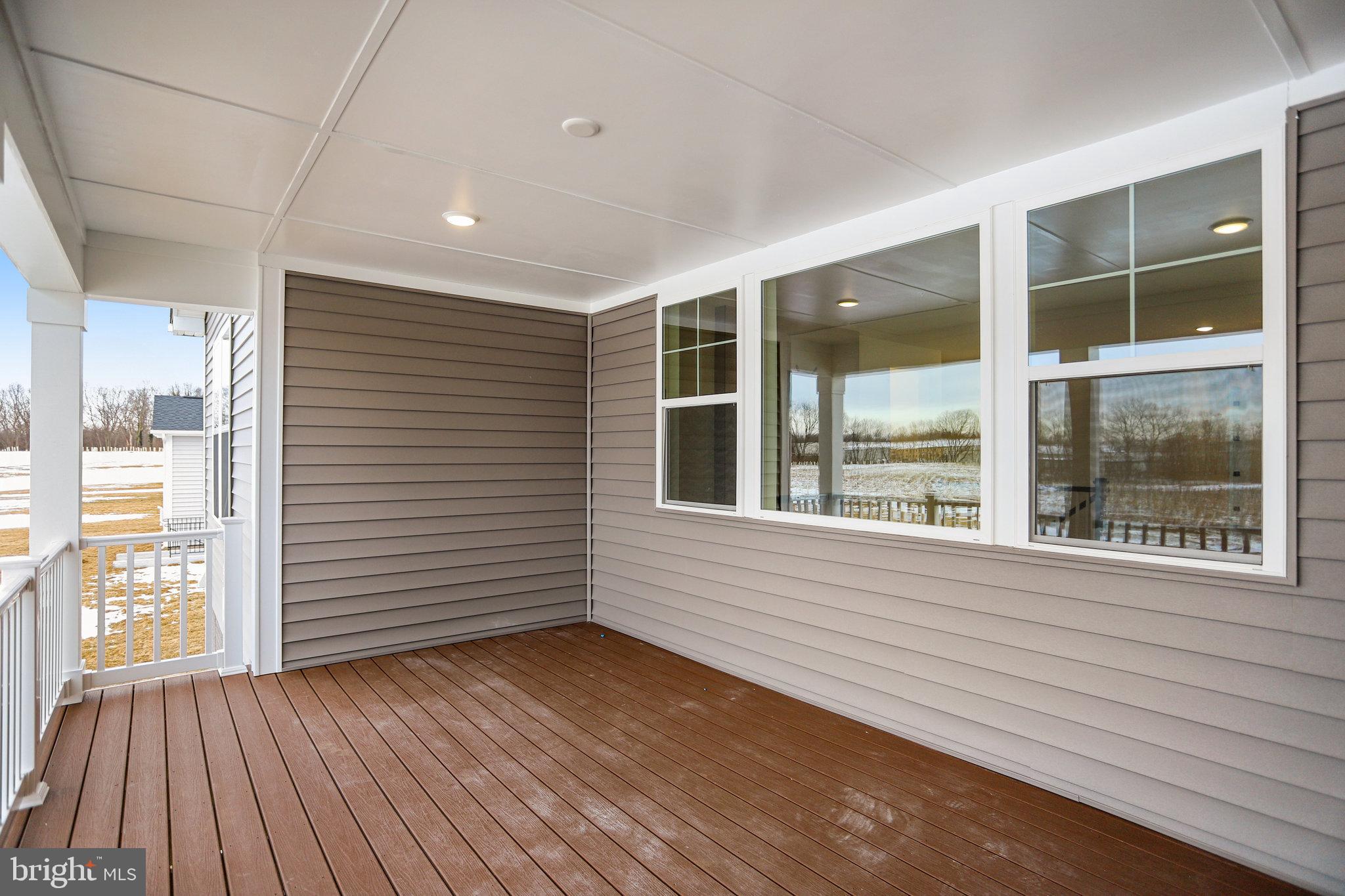 ELMWOOD FARM - Residential