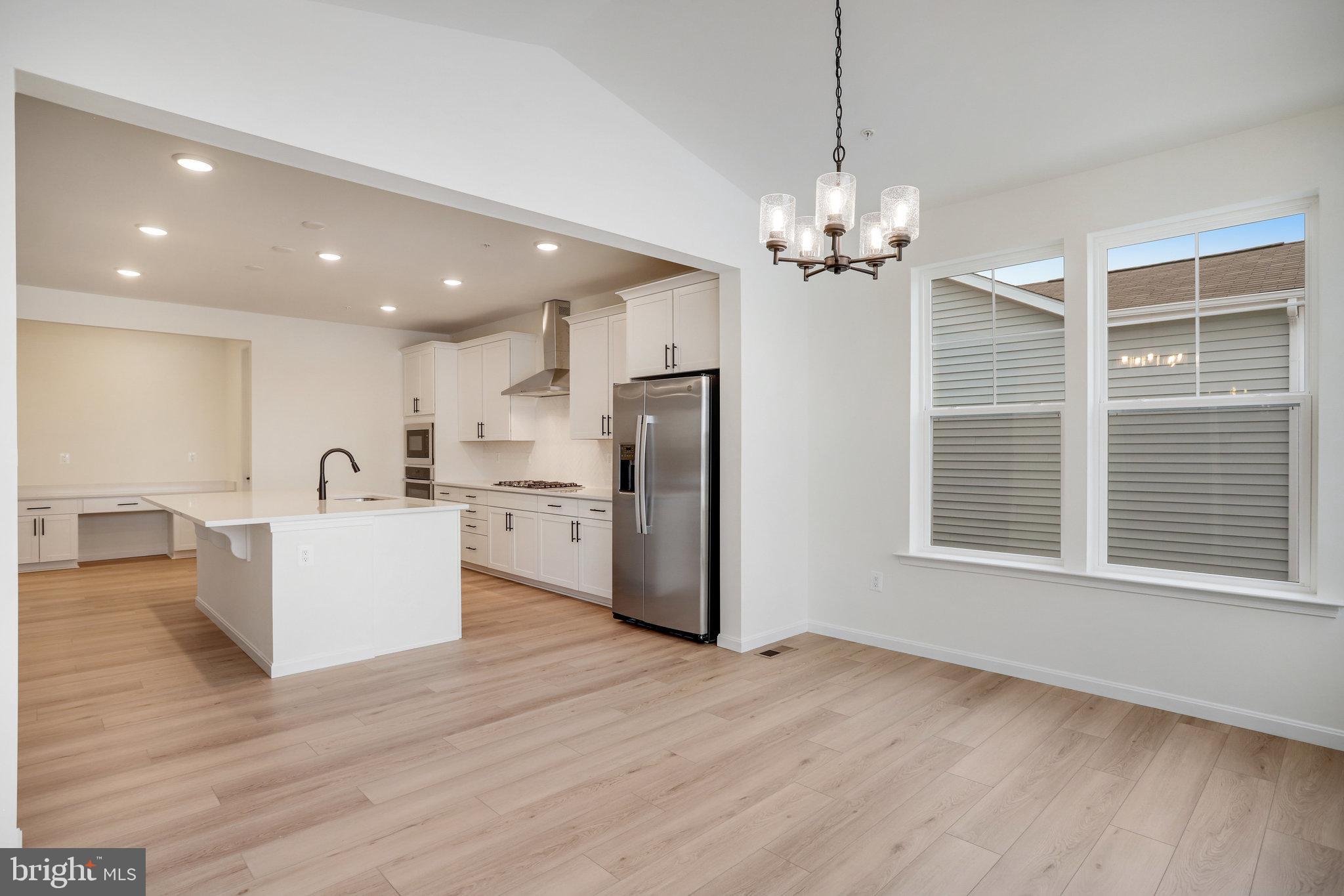 ELMWOOD FARM - Residential