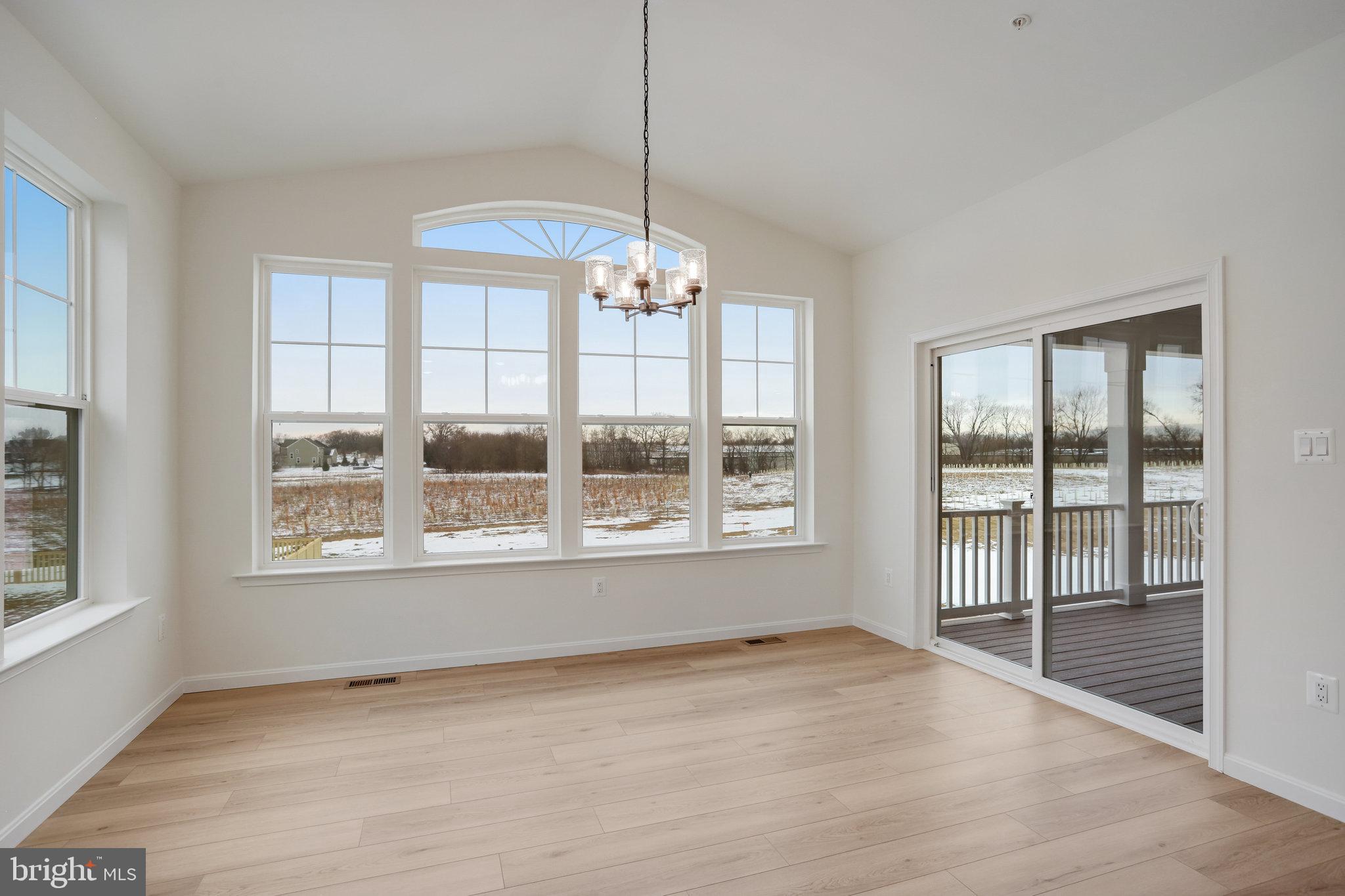 ELMWOOD FARM - Residential