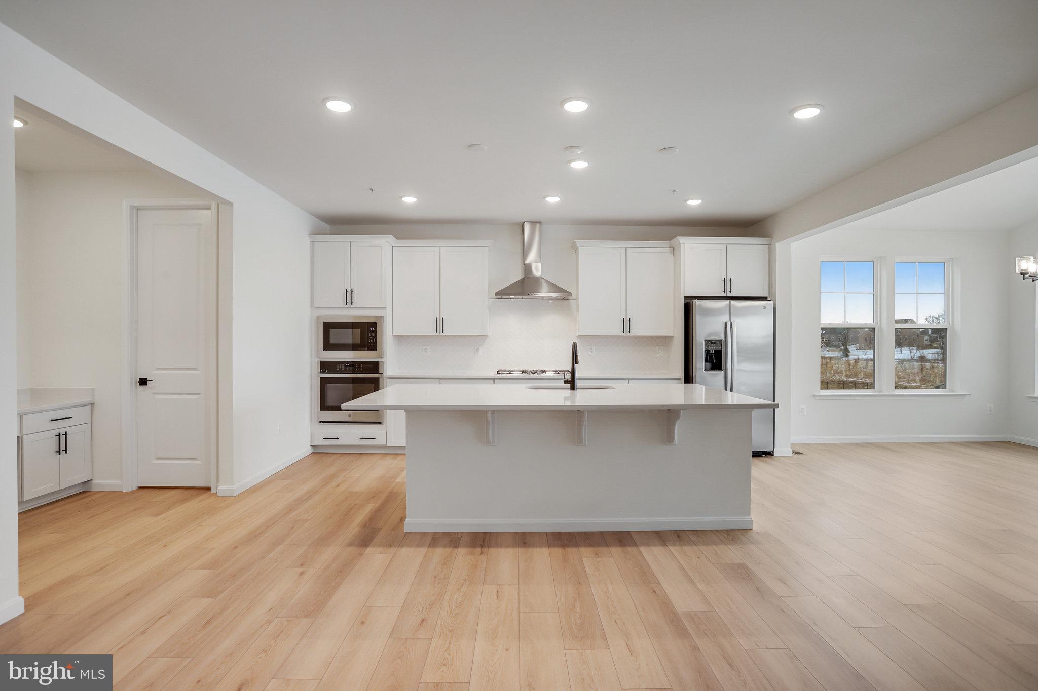 ELMWOOD FARM - Residential