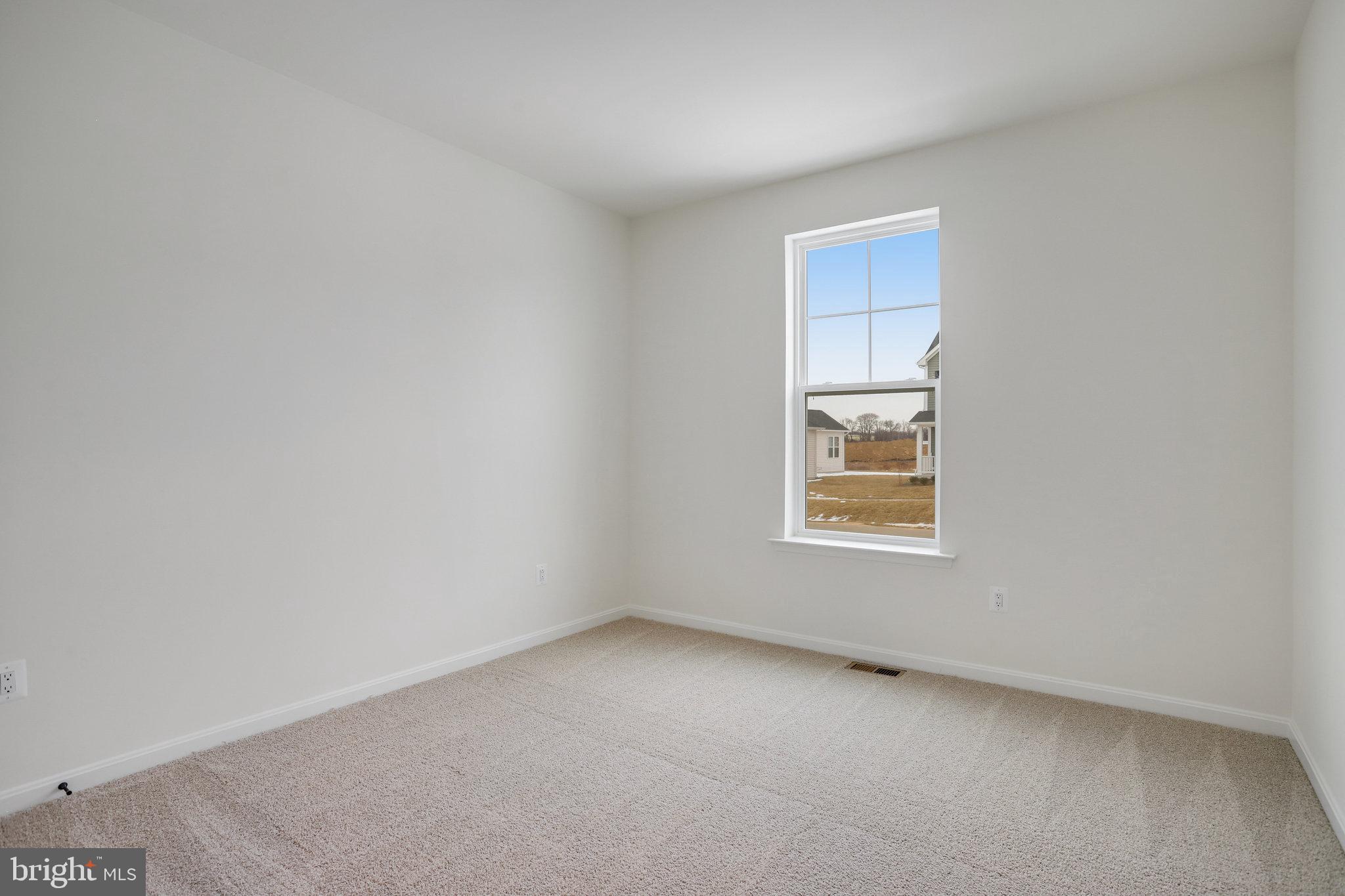 ELMWOOD FARM - Residential