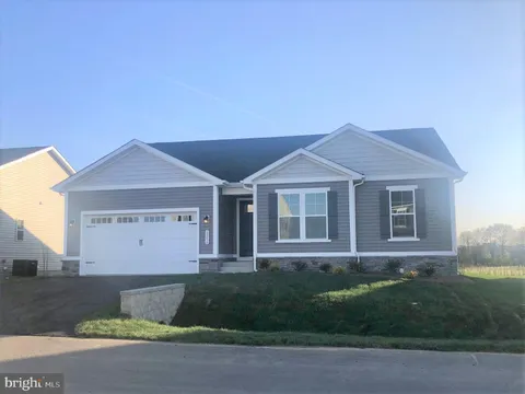 10030 Wilkes Dr, Williamsport, MD MLS: MDWA2028092