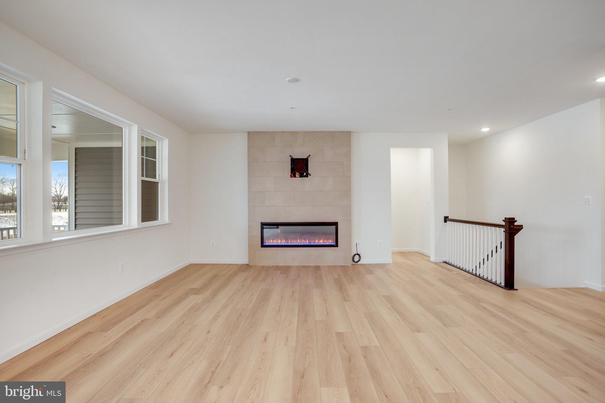 ELMWOOD FARM - Residential