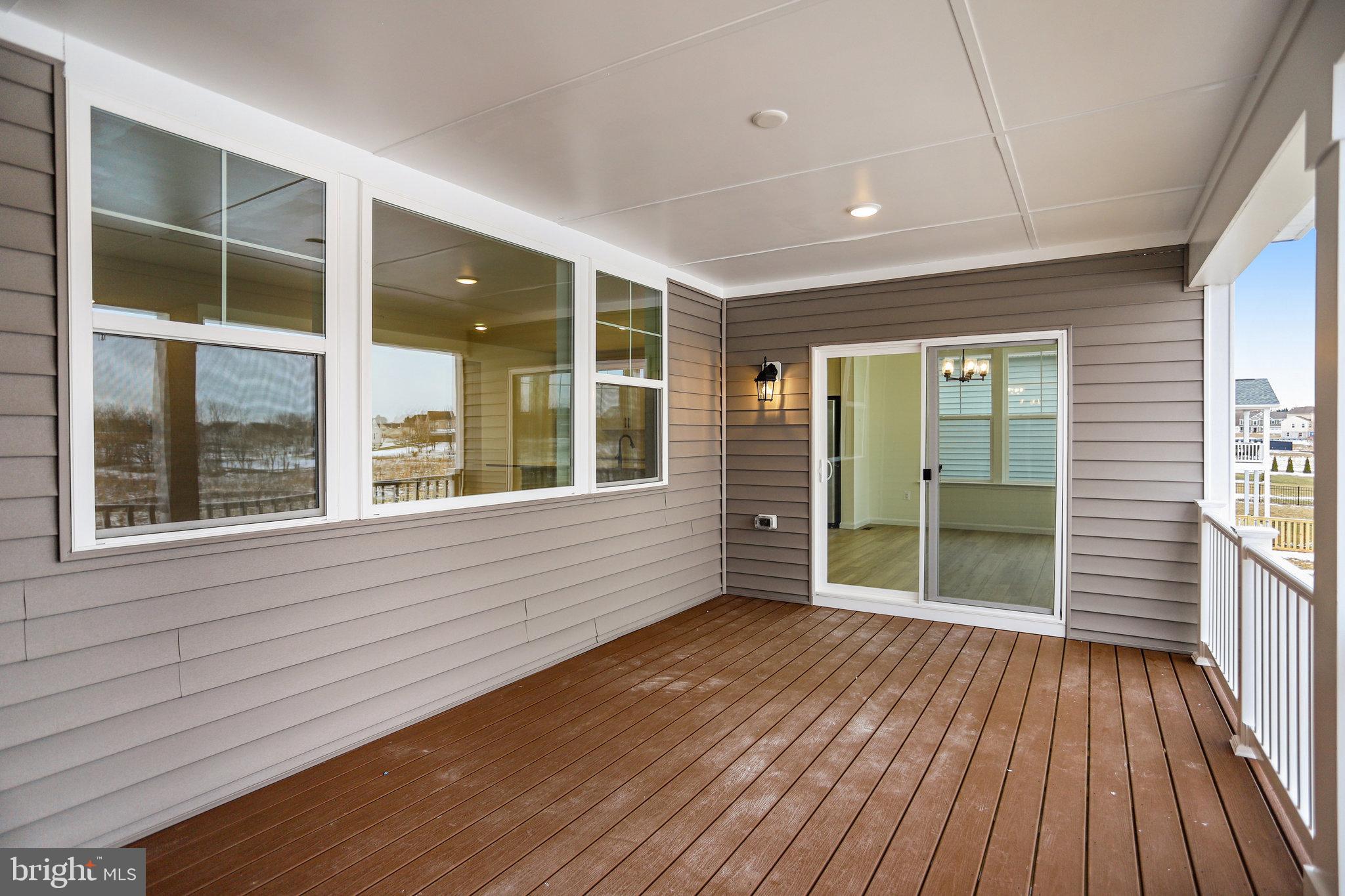 ELMWOOD FARM - Residential