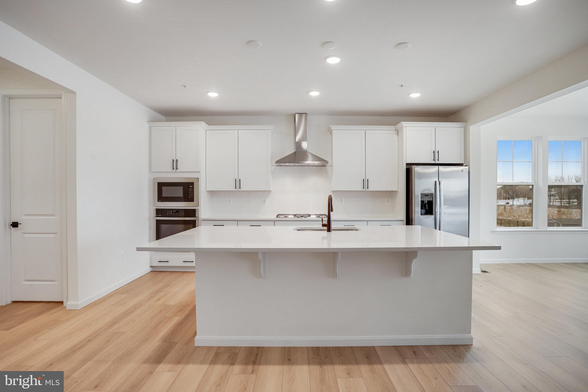 ELMWOOD FARM - Residential