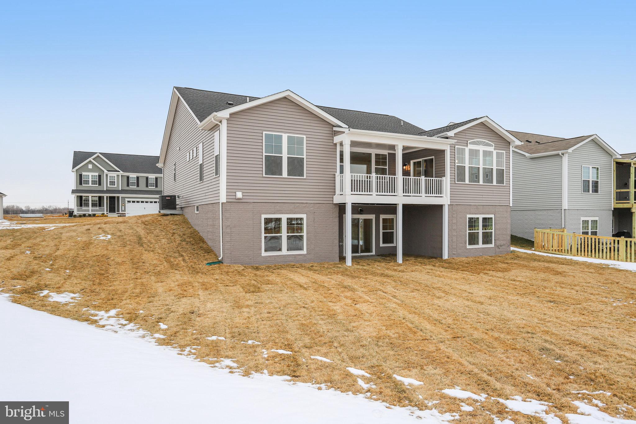 ELMWOOD FARM - Residential