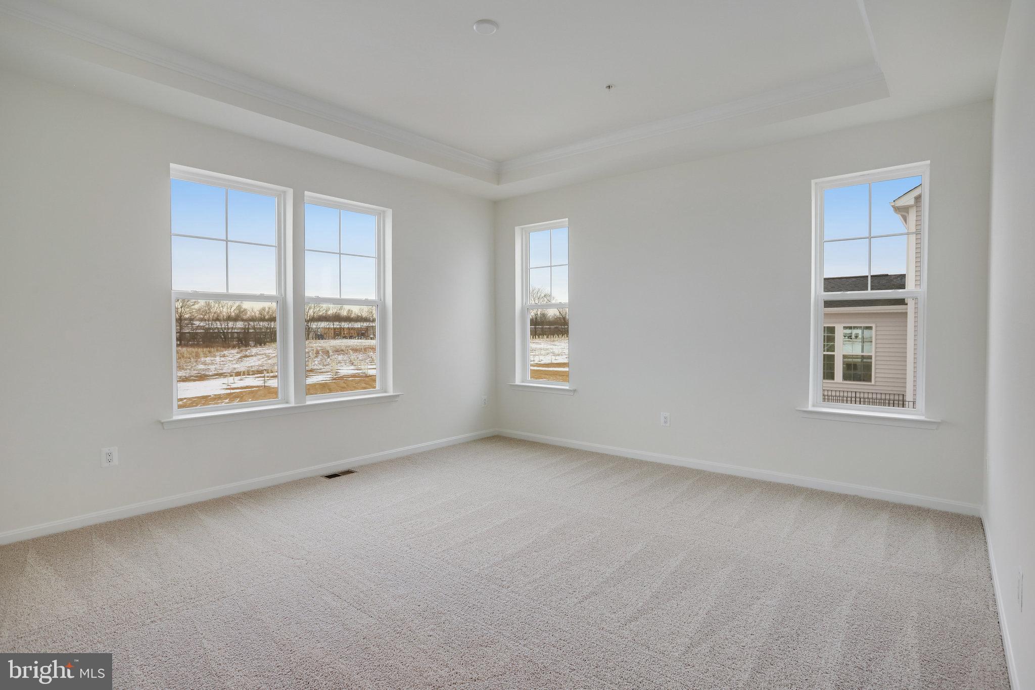 ELMWOOD FARM - Residential