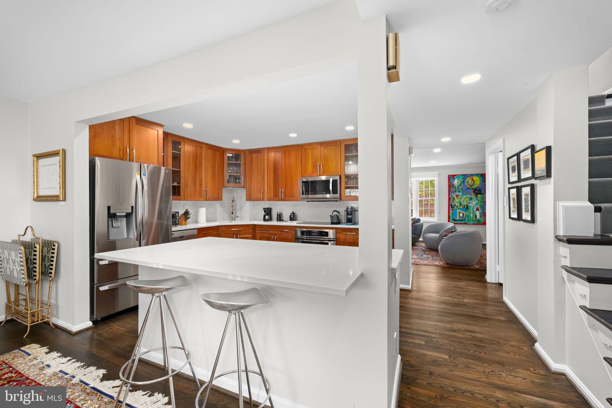 1136 PINE HILL ROAD