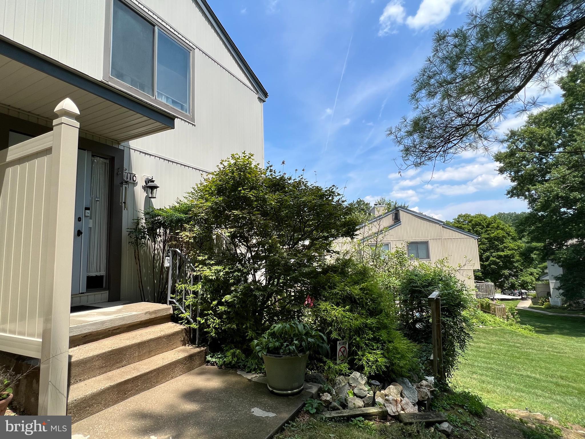 DONCASTER VILLAGE - Residential