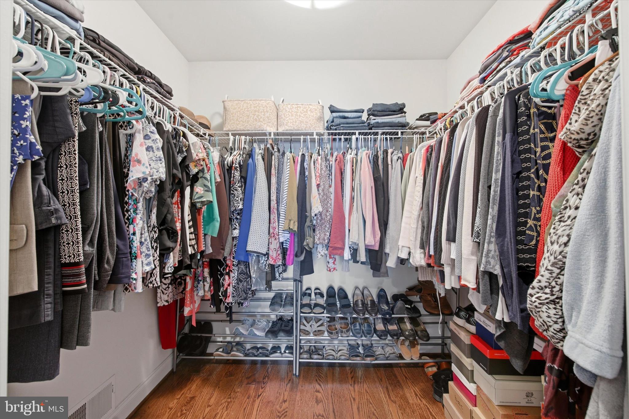 DORCHESTER PLACE - Residential