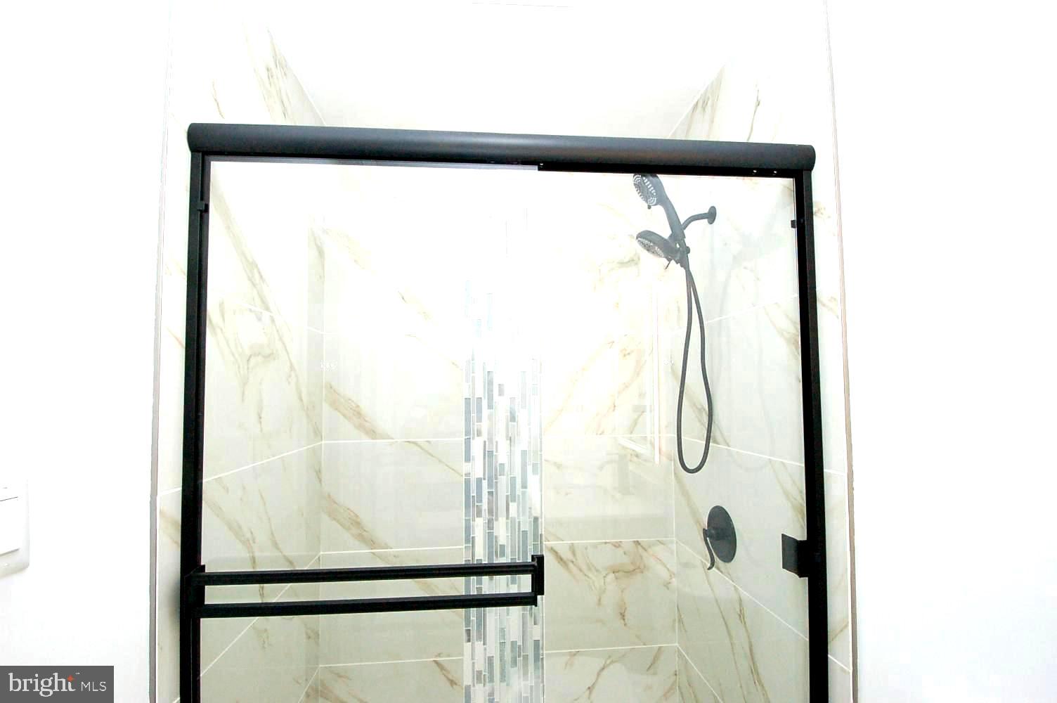 MANHATTAN BEACH - Residential