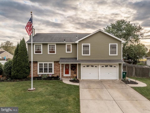 Homes For Sale - 13 Woodhurst Drive Dr<br/> EASTAMPTON, NJ 08060