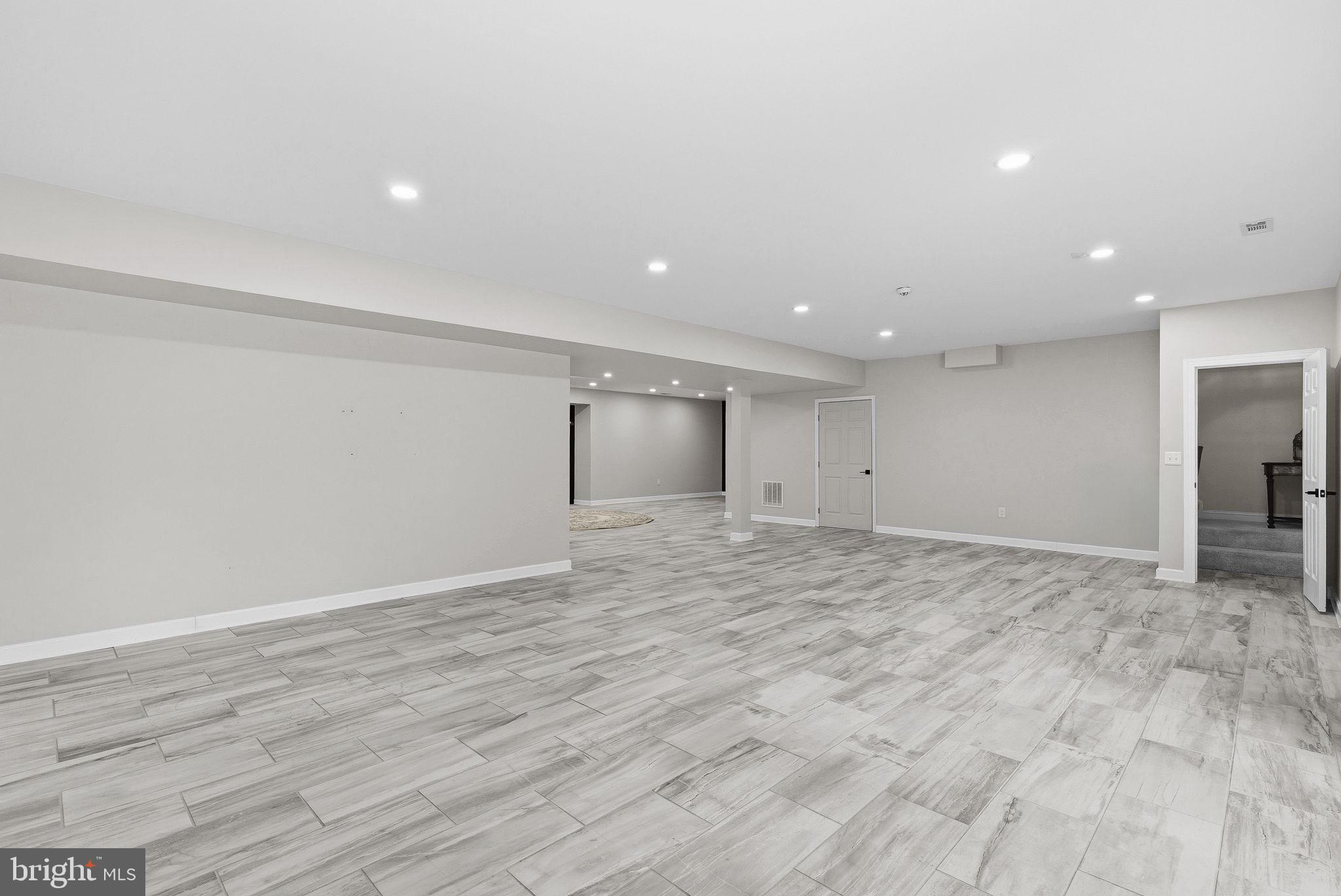 WRIGHT FARM - Residential