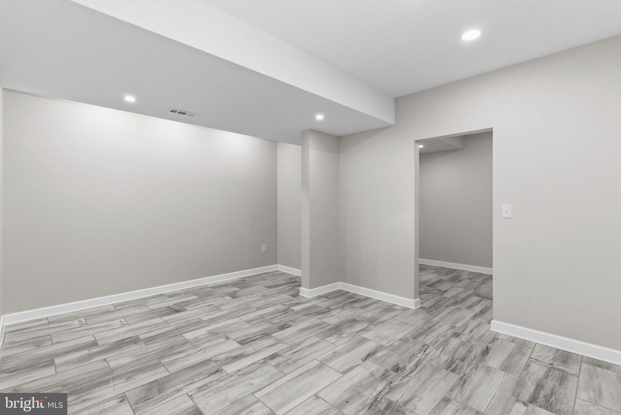 WRIGHT FARM - Residential