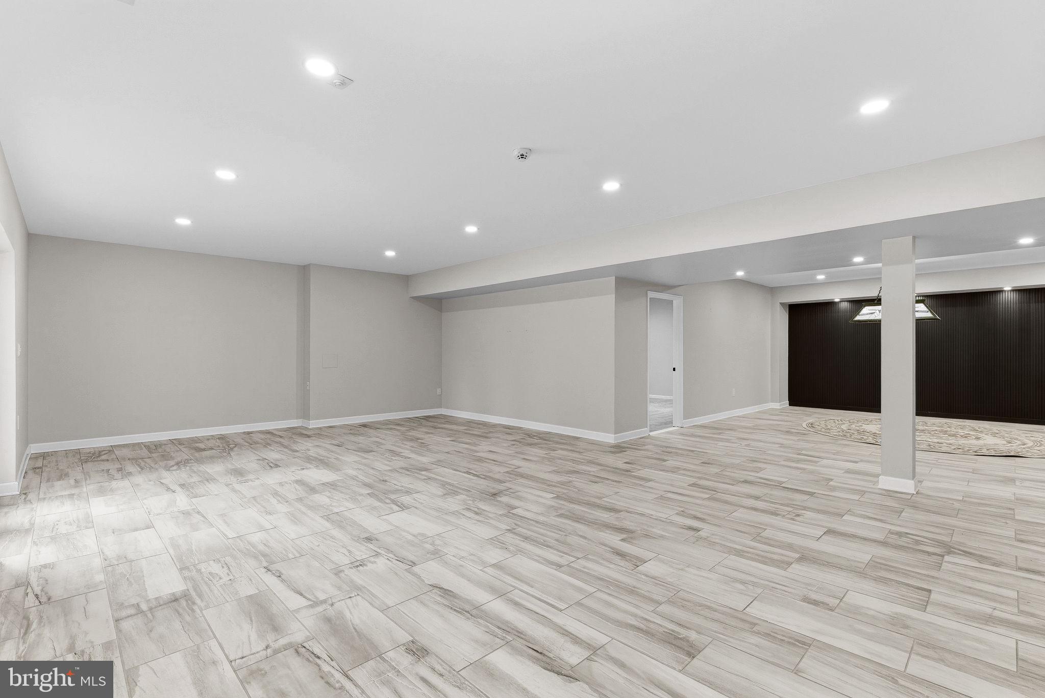 WRIGHT FARM - Residential