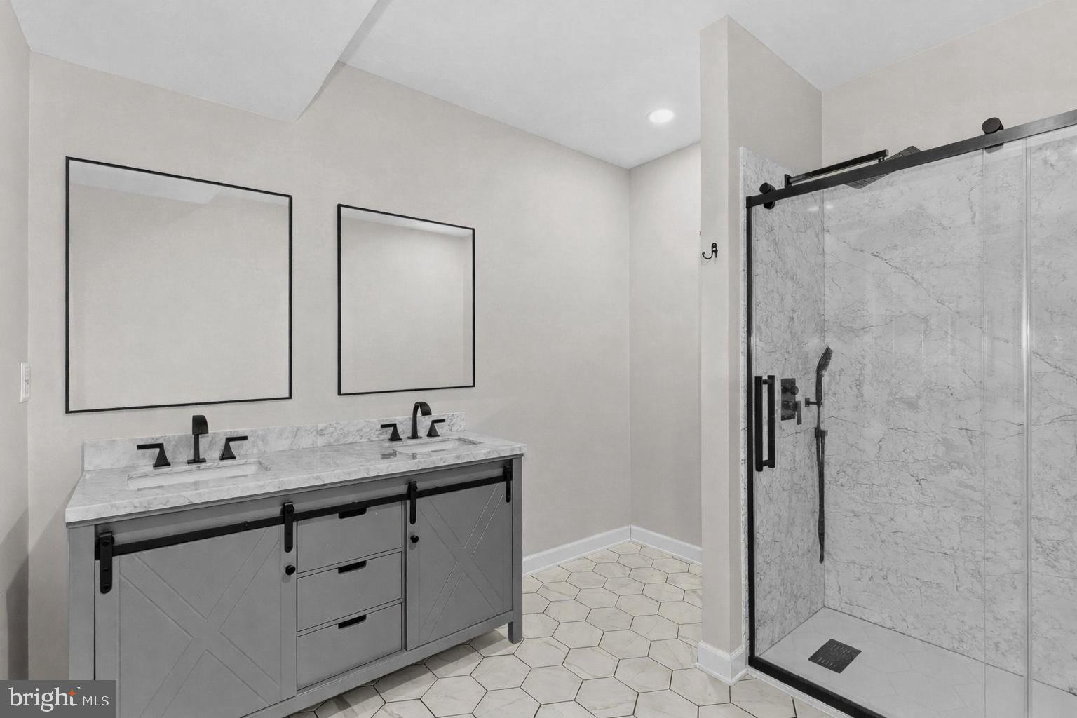 WRIGHT FARM - Residential