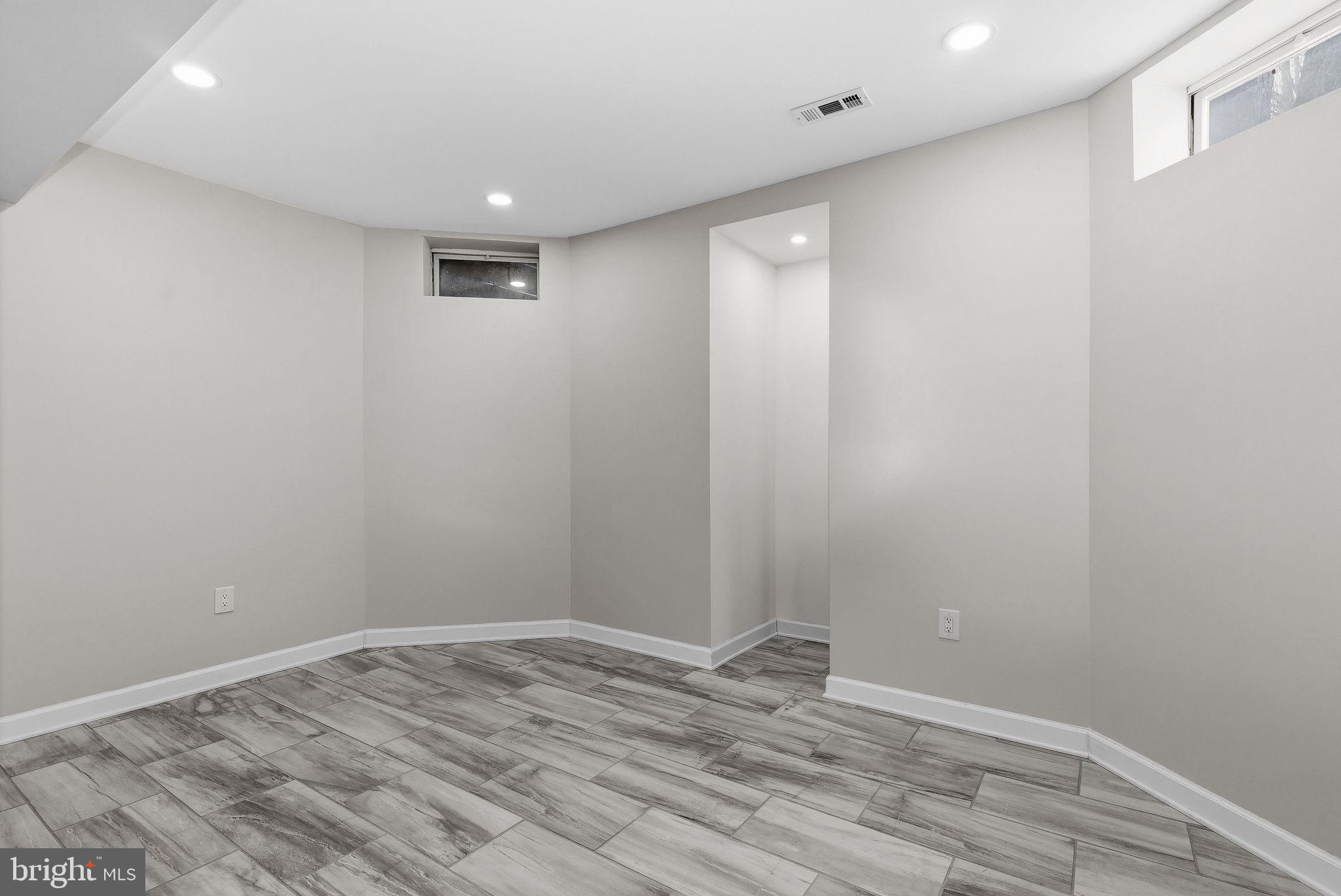 WRIGHT FARM - Residential