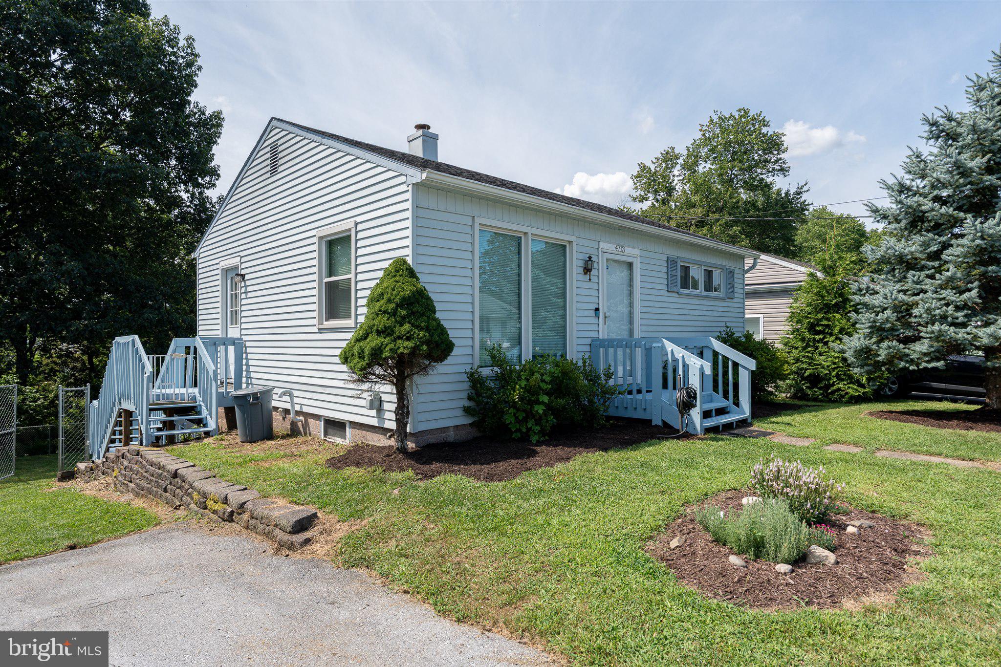 4713 HILLSIDE ROAD