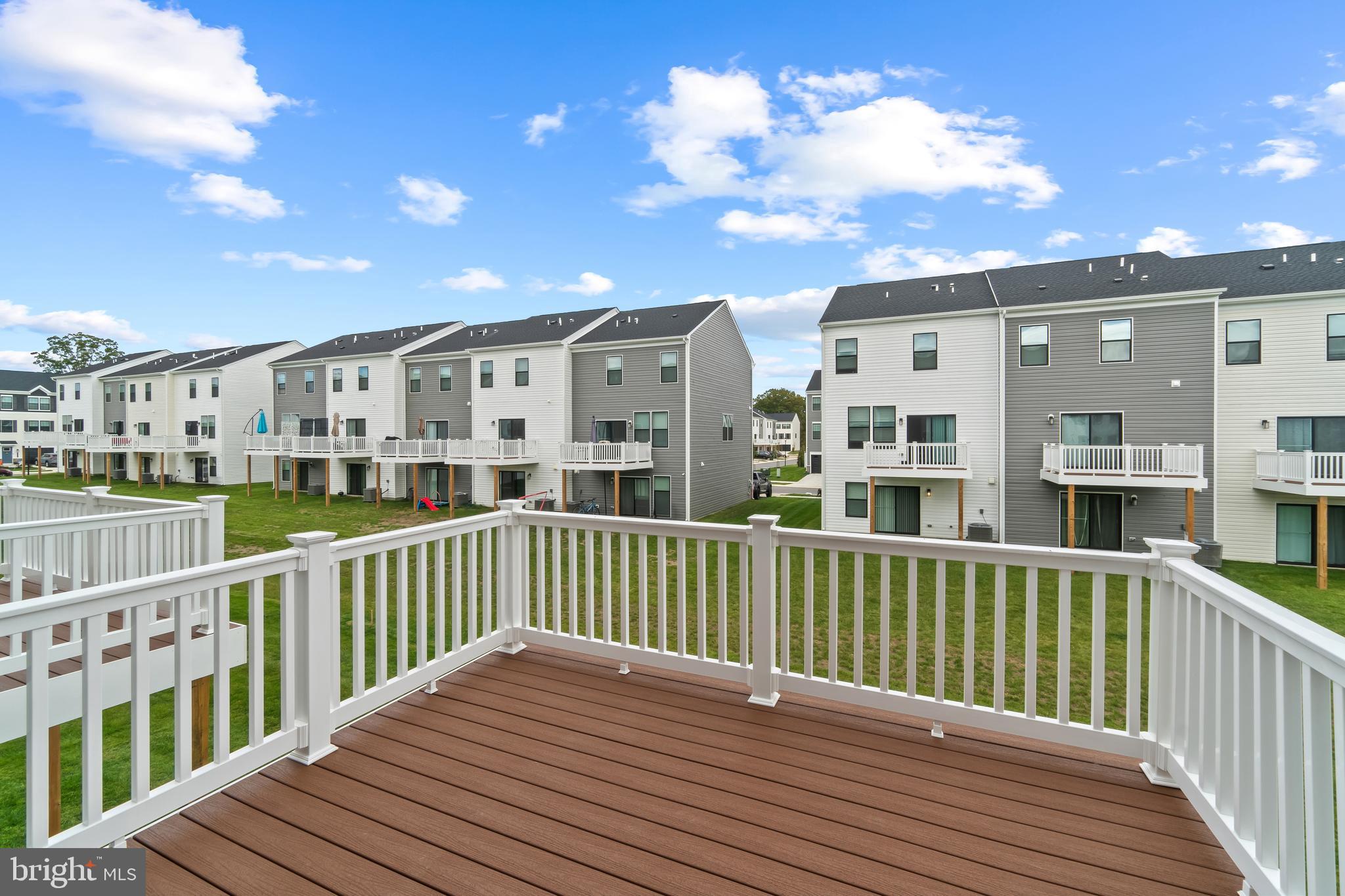 PINEGROVE - Residential