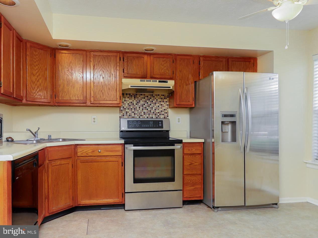 FOUNTAIN GLEN - Residential Lease