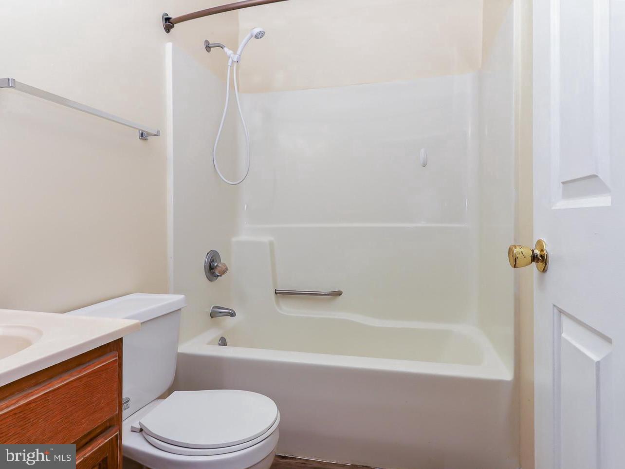 FOUNTAIN GLEN - Residential Lease