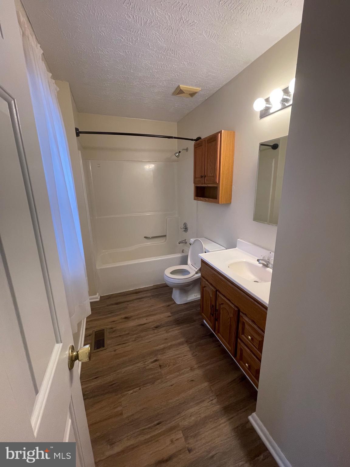 FOUNTAIN GLEN - Residential Lease