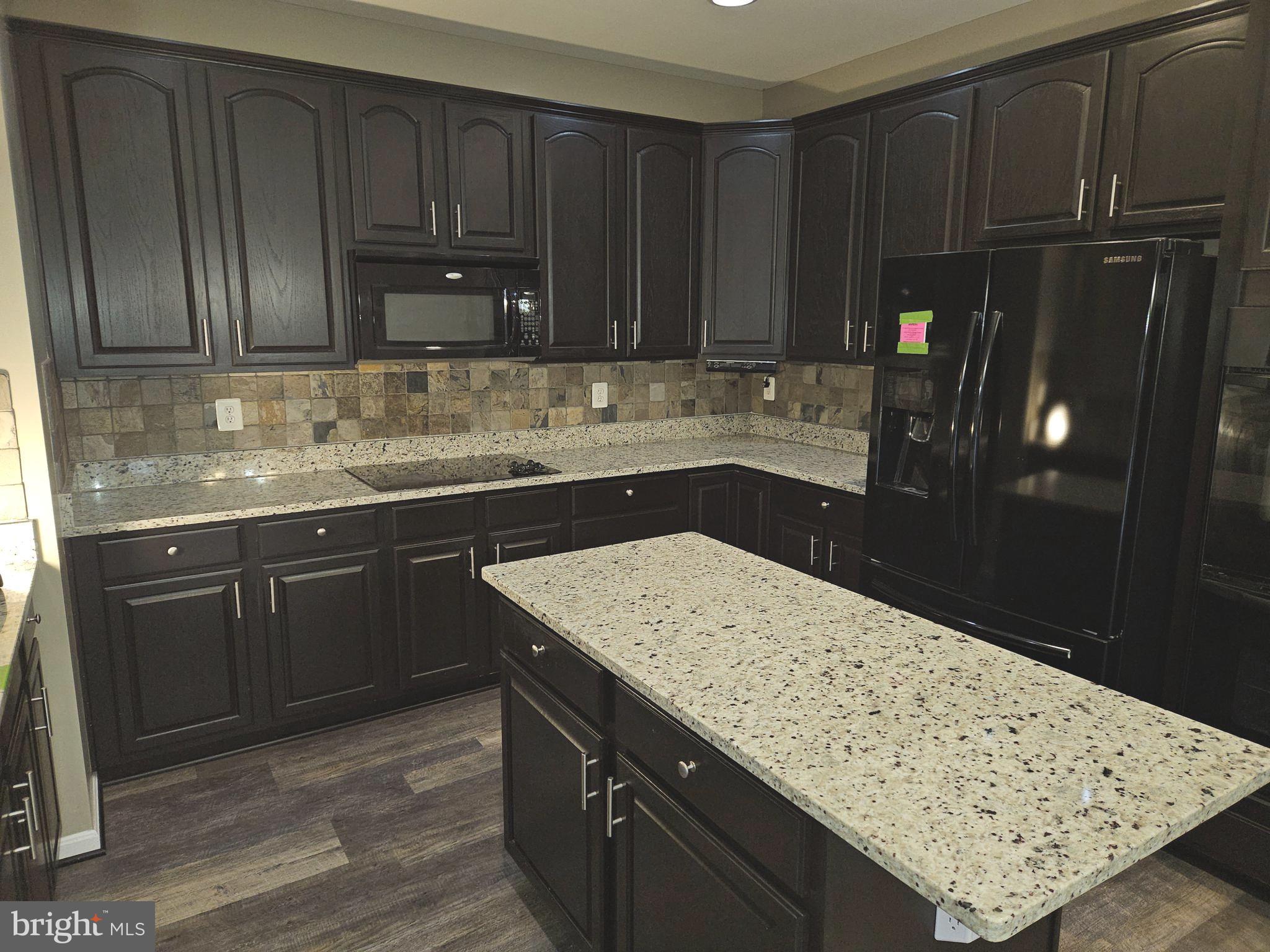 SHERIDAN ESTATES - Residential