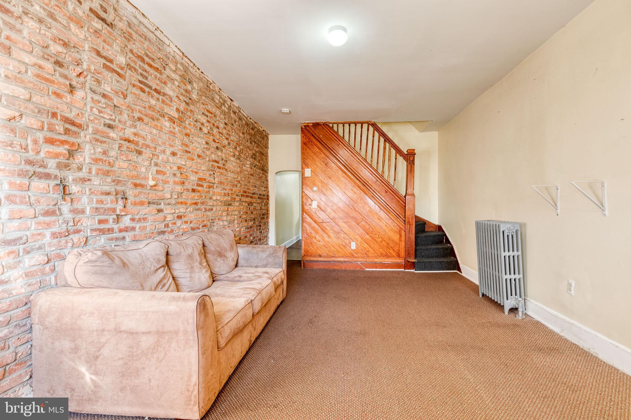 MILL HILL - Residential