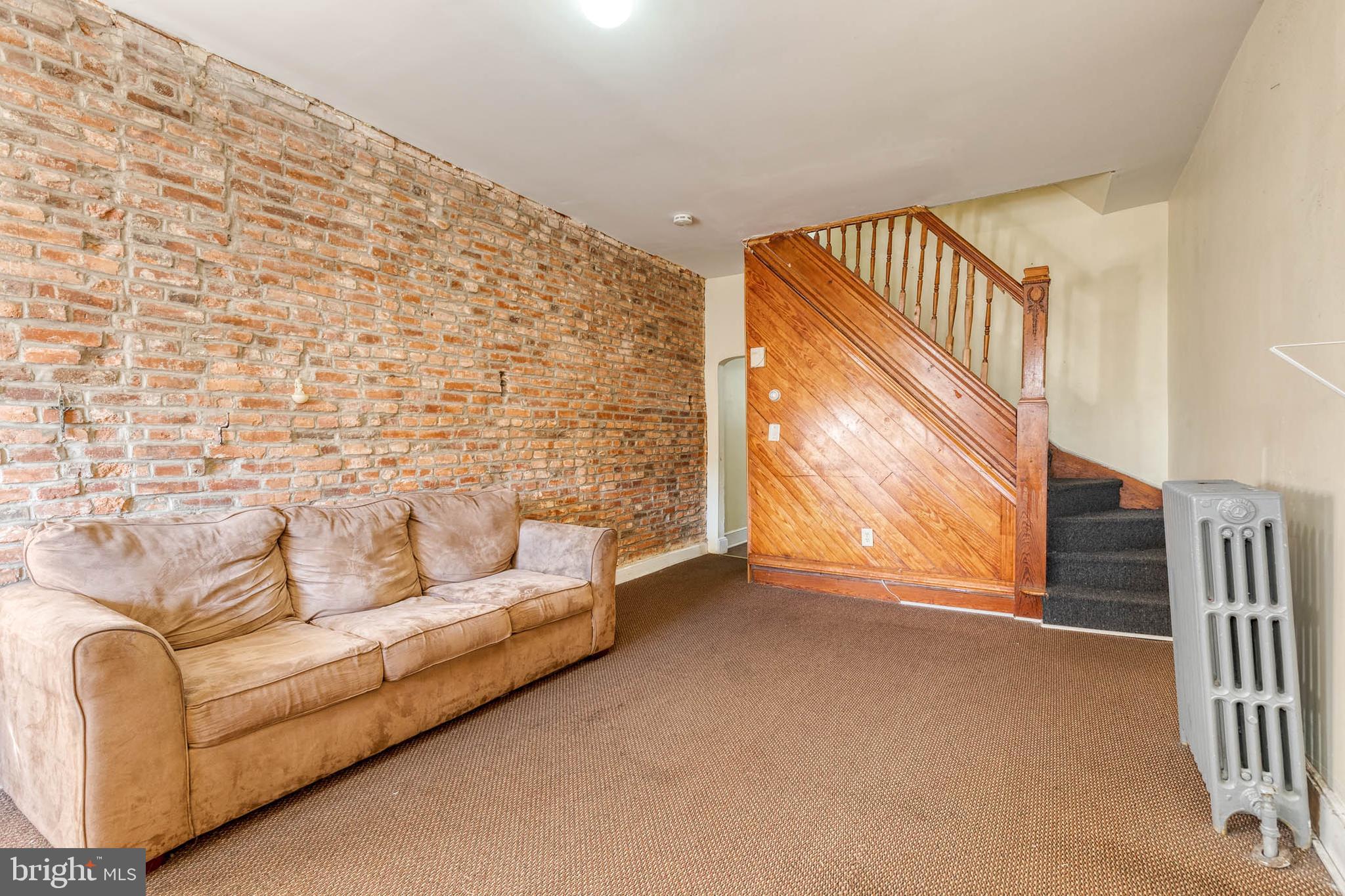 MILL HILL - Residential