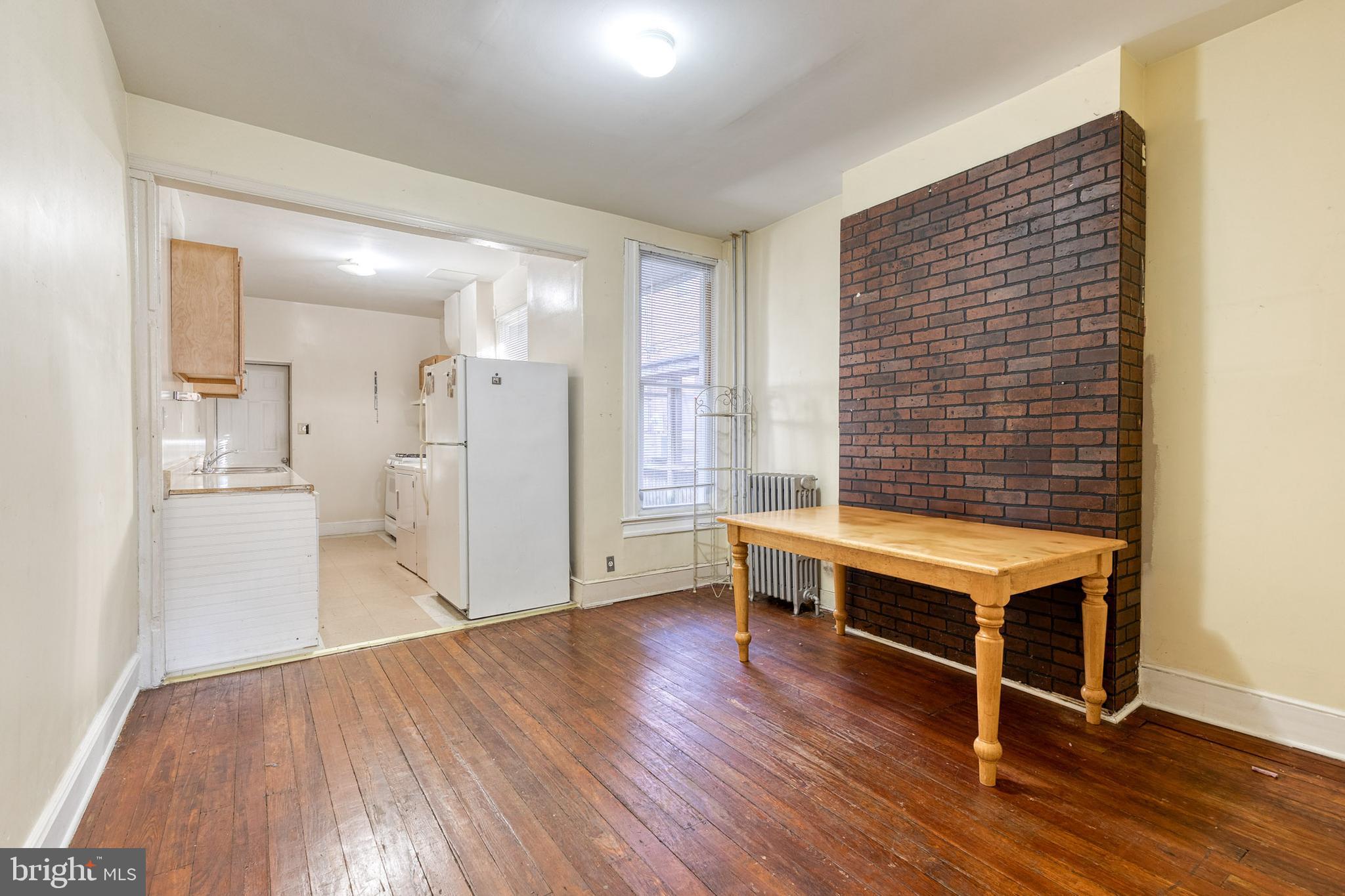 MILL HILL - Residential