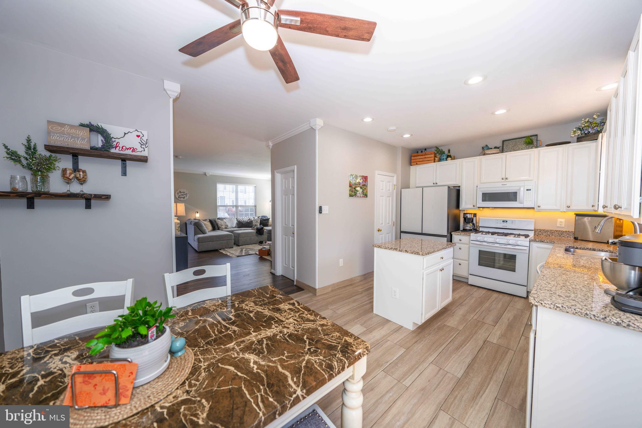 VILLAGES AT SAYBROOKE - Residential