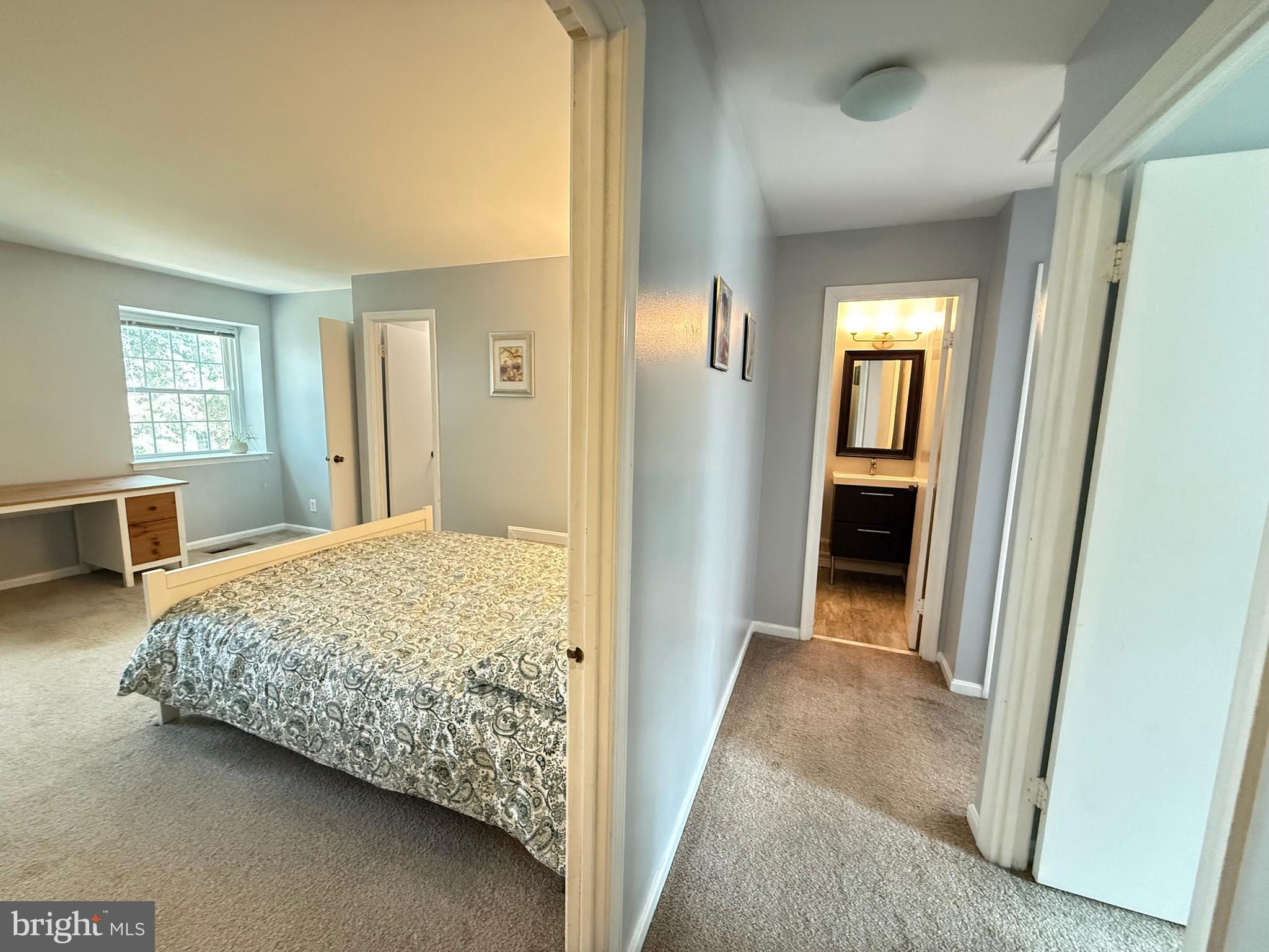 COLLEGE PARK - Residential