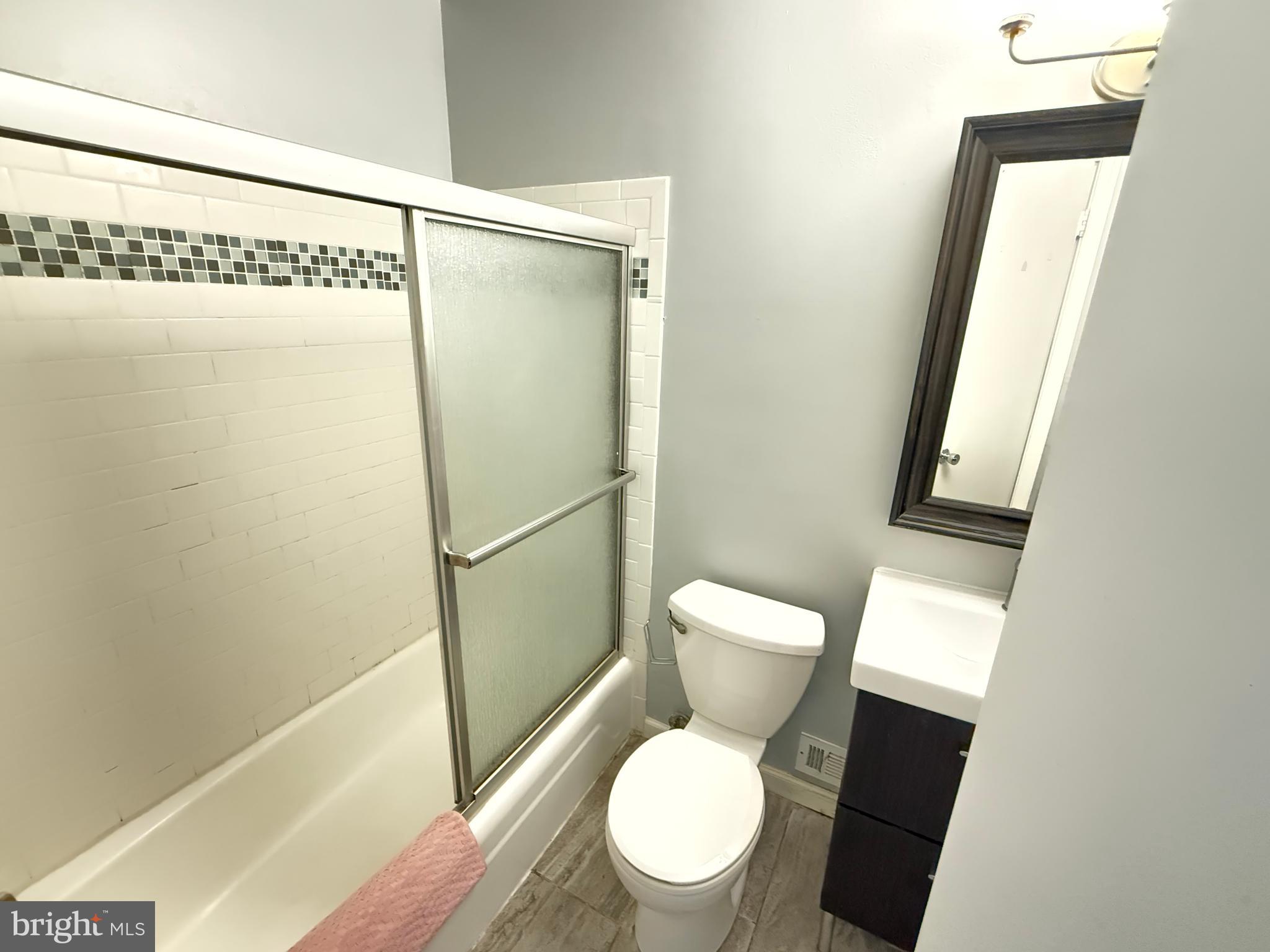 COLLEGE PARK - Residential