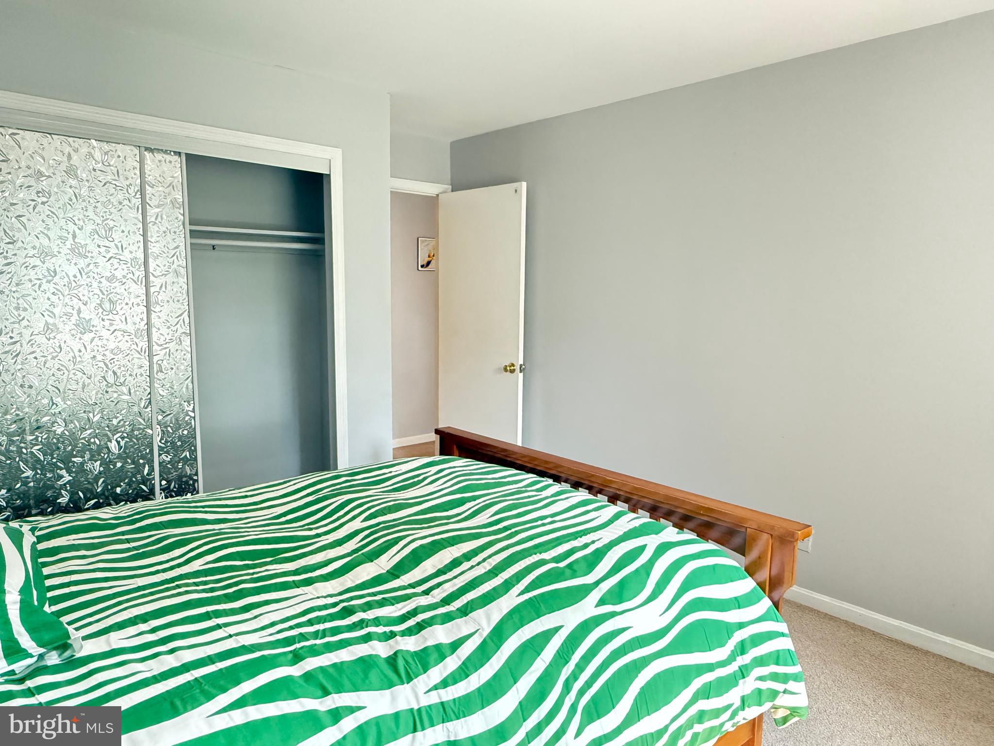 COLLEGE PARK - Residential