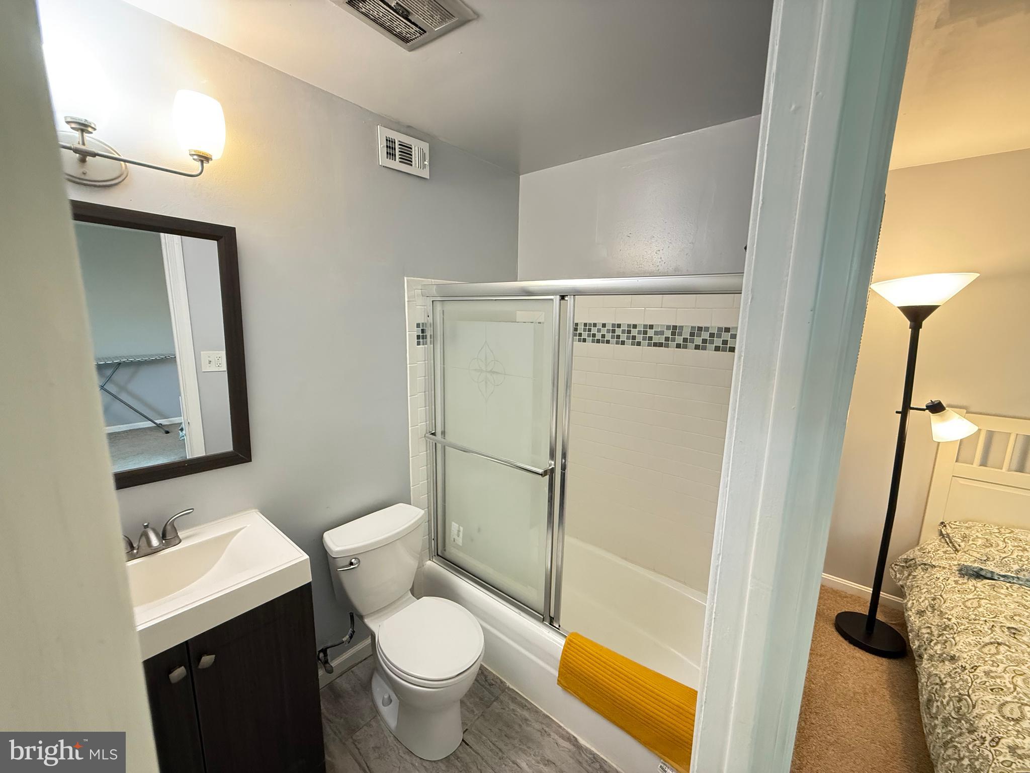 COLLEGE PARK - Residential