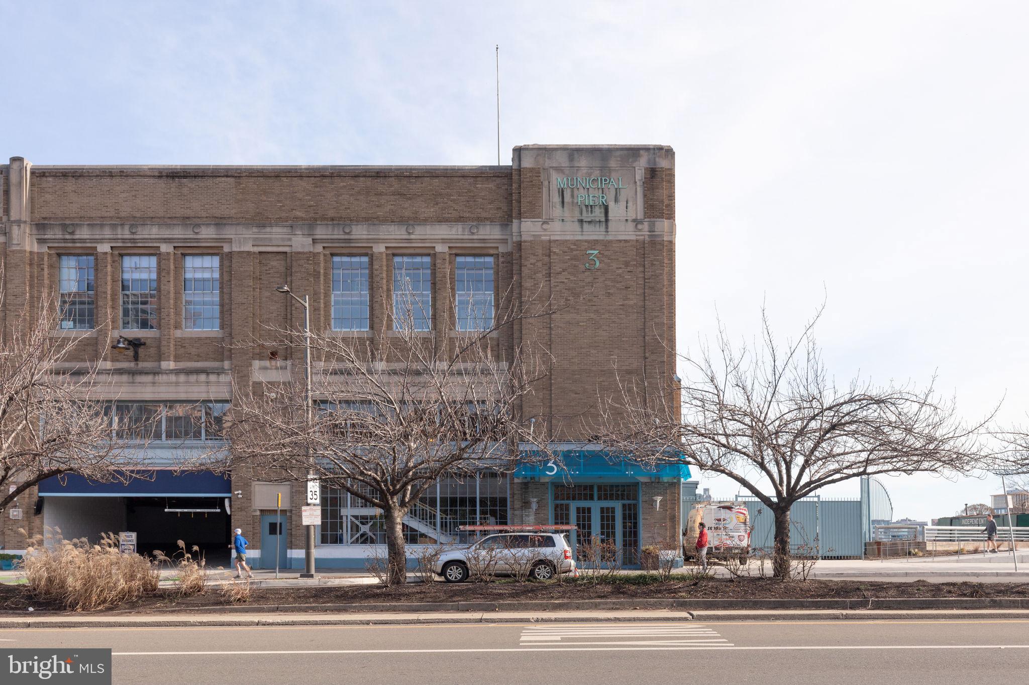 PENN'S LANDING - Residential