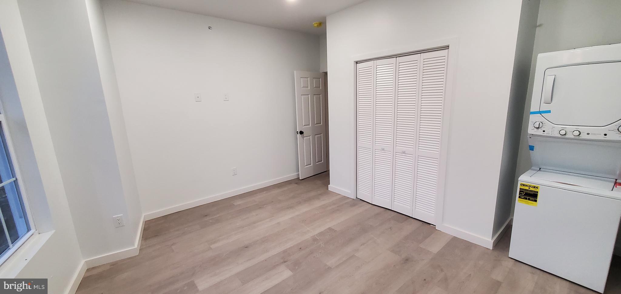 2036 GERMANTOWN AVENUE 2