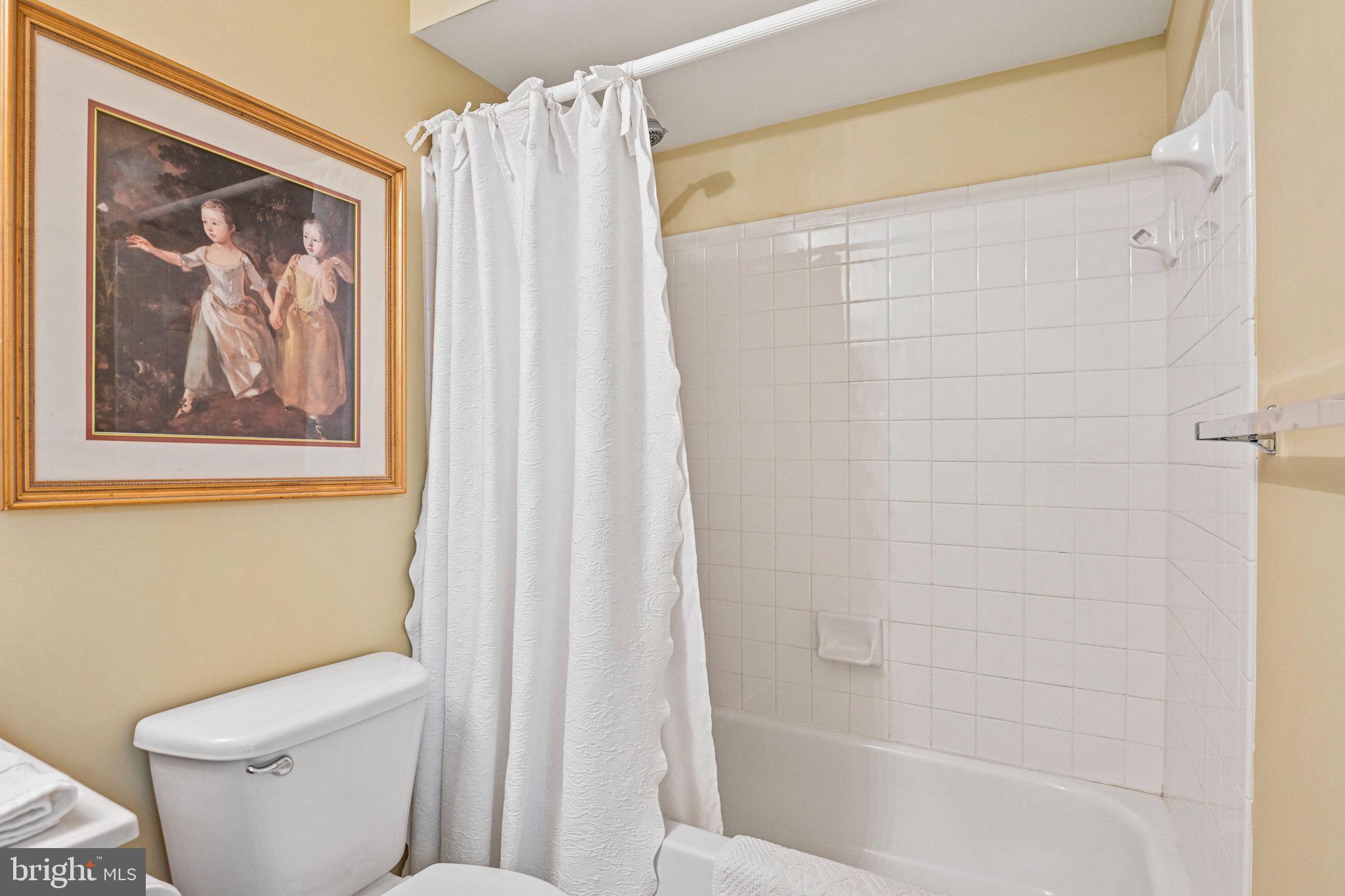 TAVISTOCK FARMS - Residential