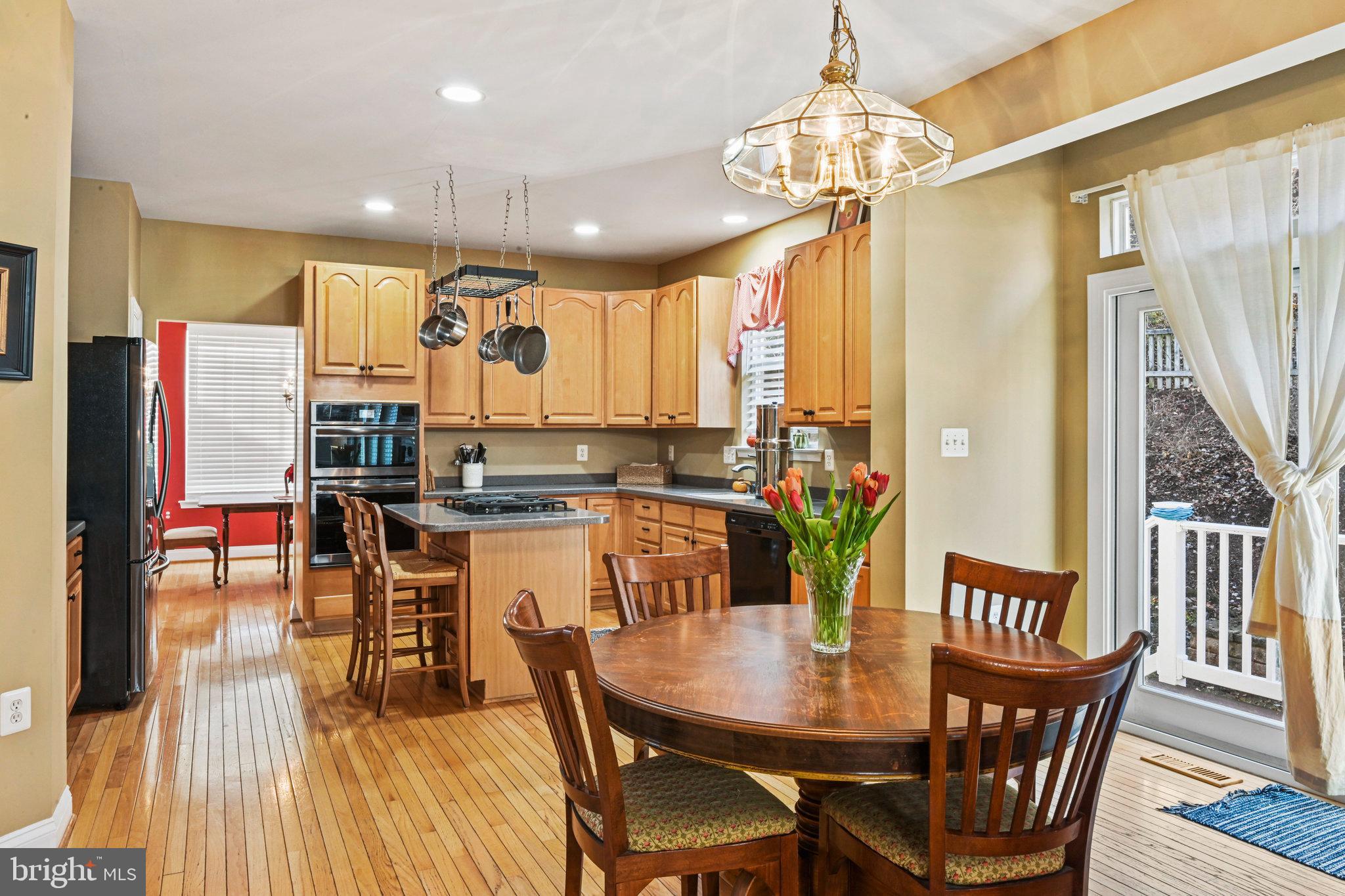 TAVISTOCK FARMS - Residential