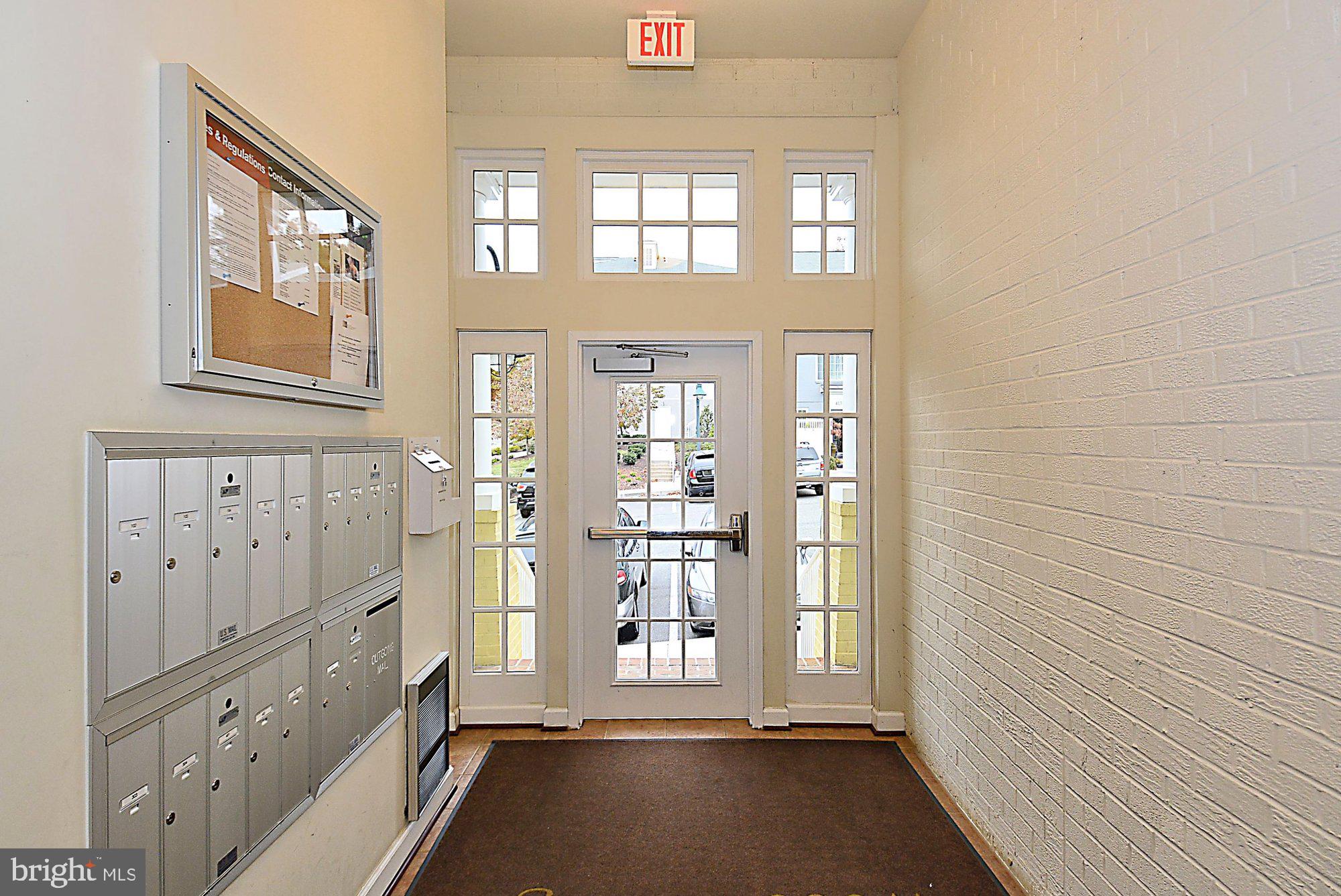 WEST VILLAGE OF SHIRLINGTON - Residential Lease