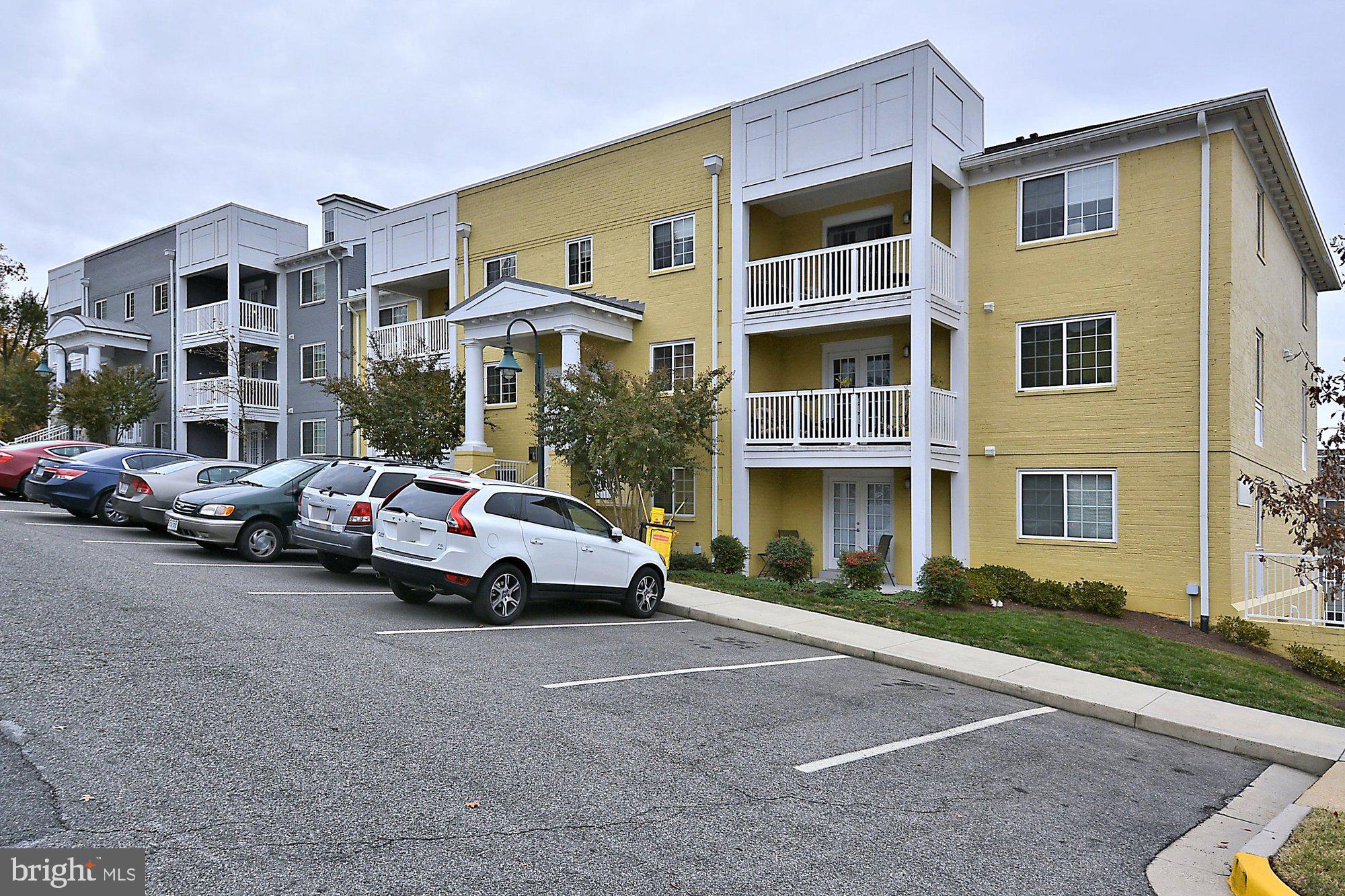 WEST VILLAGE OF SHIRLINGTON - Residential Lease